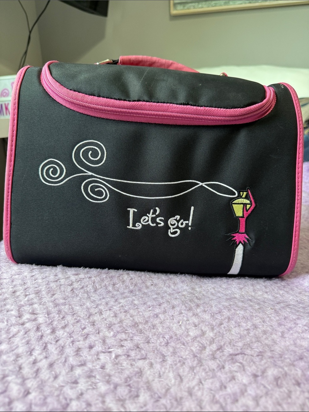 Mary Kay Black and Pink Travel Cosmetic Bag - "Let’s Go!"   GUC.